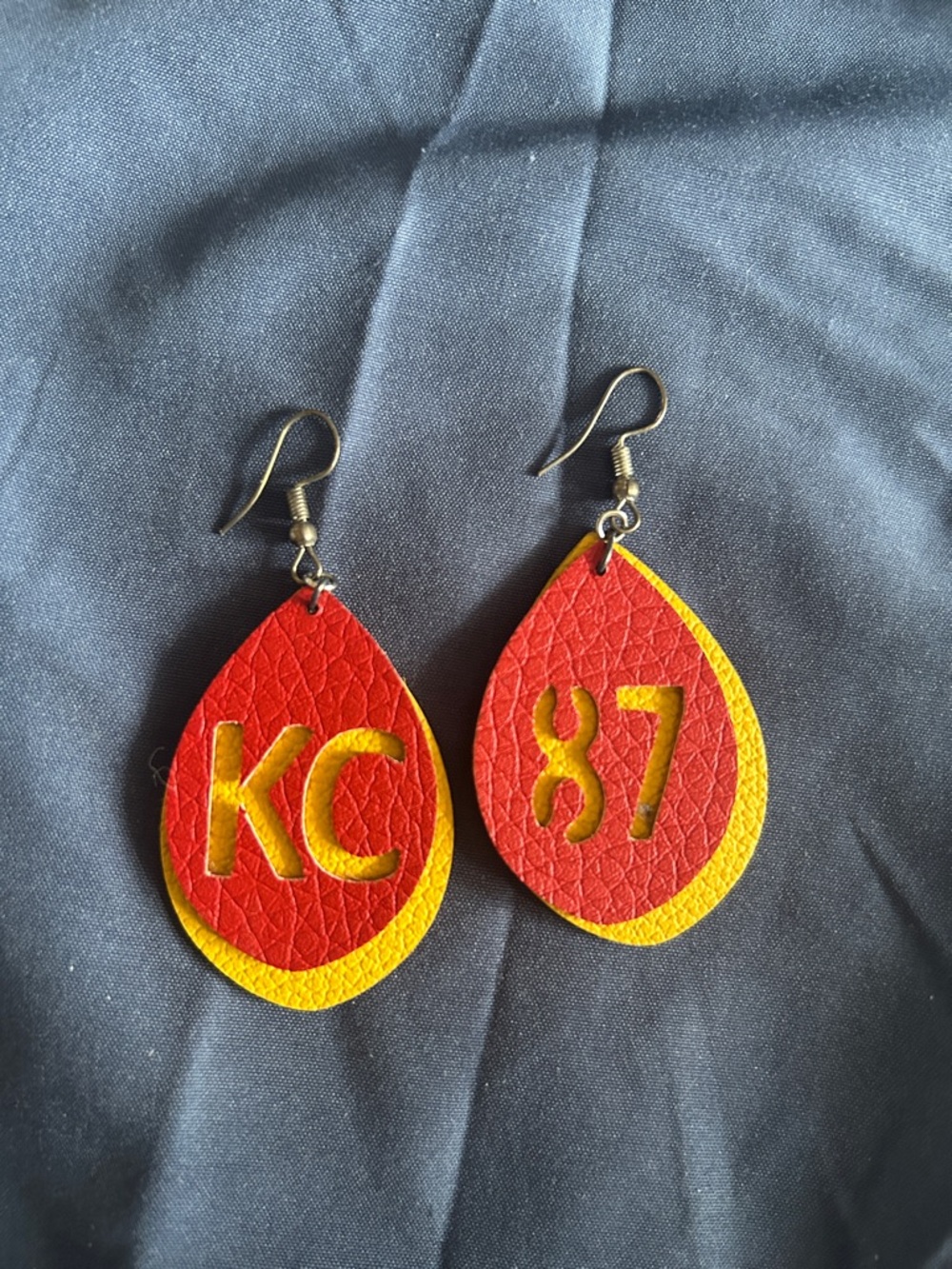 Handmade Red & Yellow Teardrop Cutout Earrings - KC 87